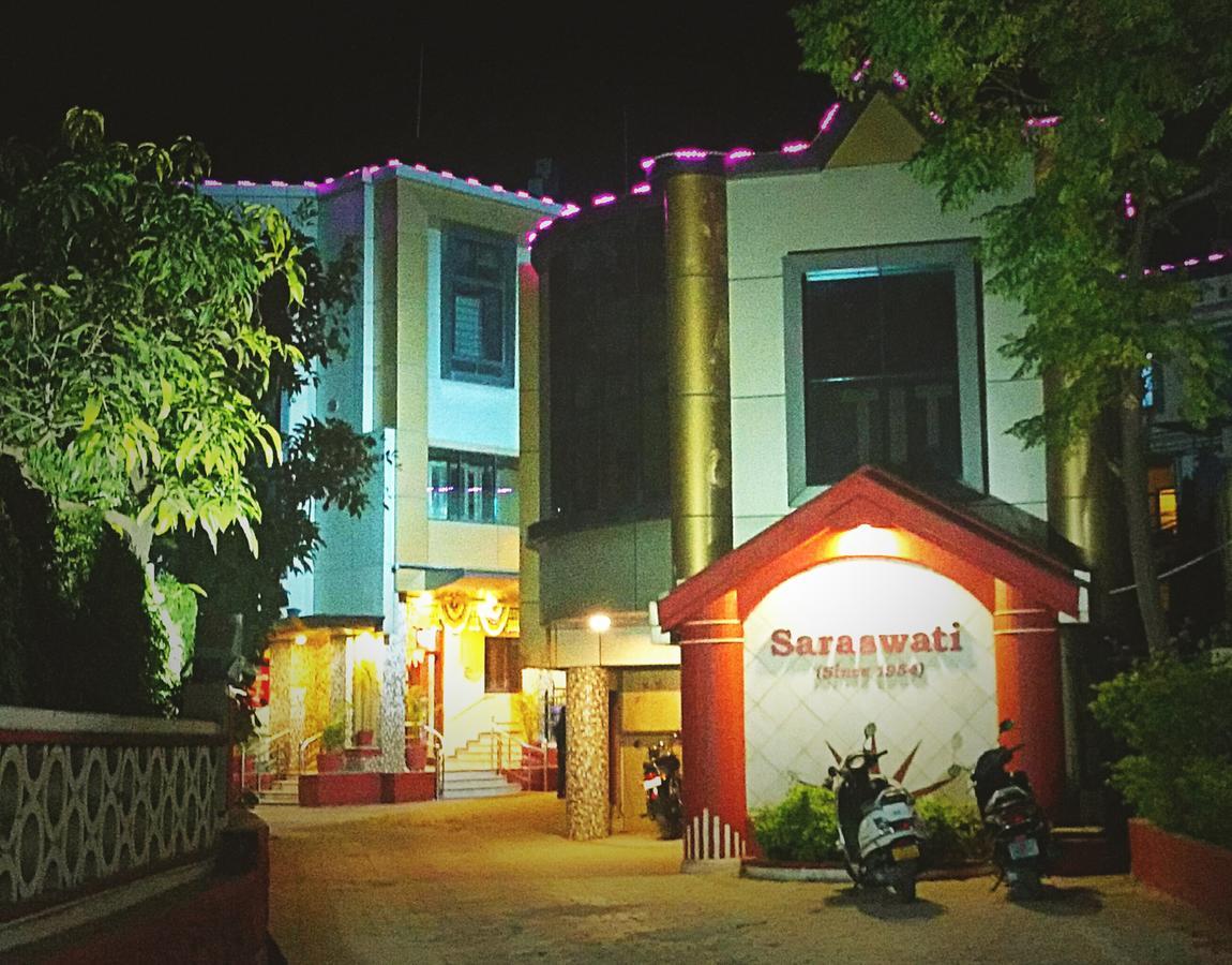 Hotel Saraswati Mount Ábú Exteriér fotografie
